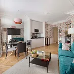 Apartment Le Beau Marais - Luxury Apartments, Air Cond, Lift Paris