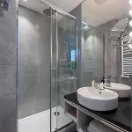 Le Beau Marais - Luxury Apartments, Air Cond, Lift