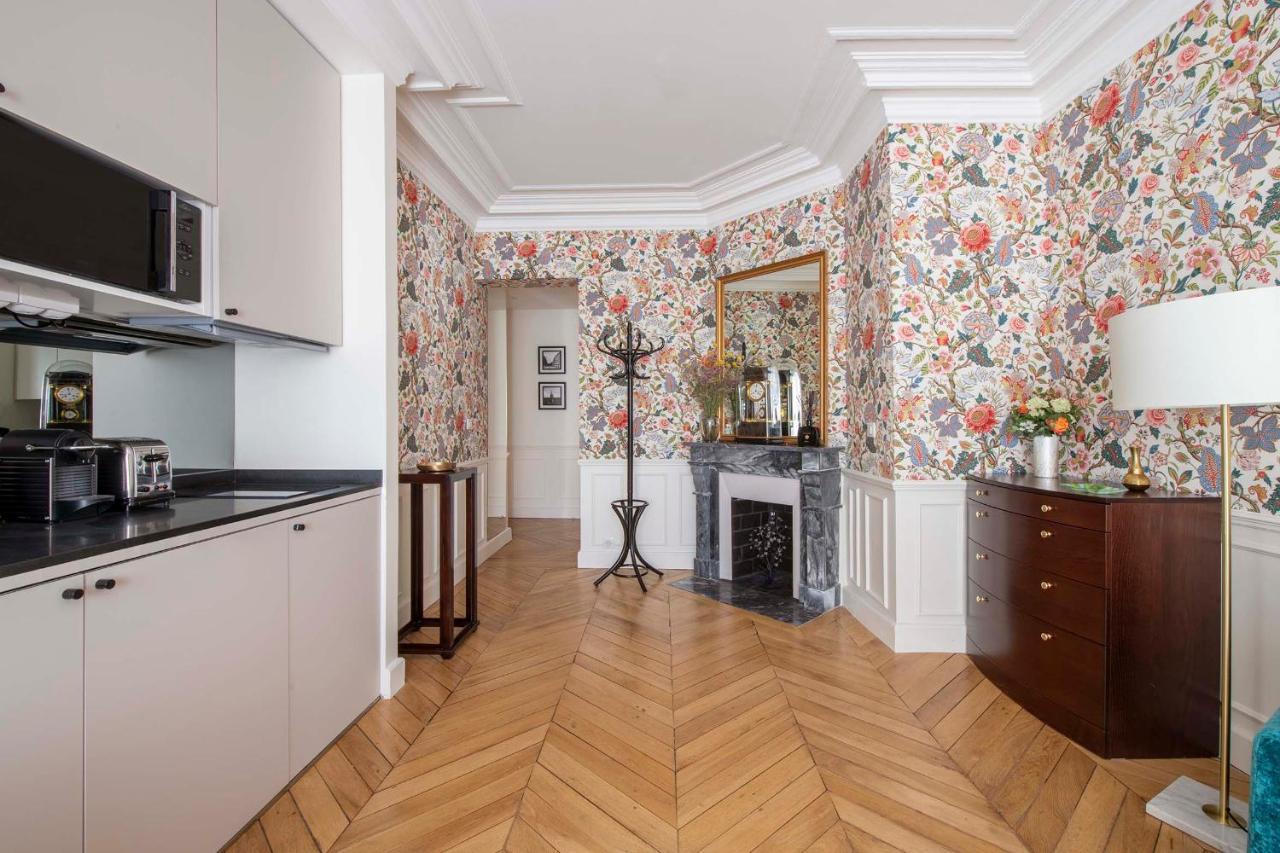 Le Beau Marais - Luxury Apartments, Air Cond, Lift Parigi