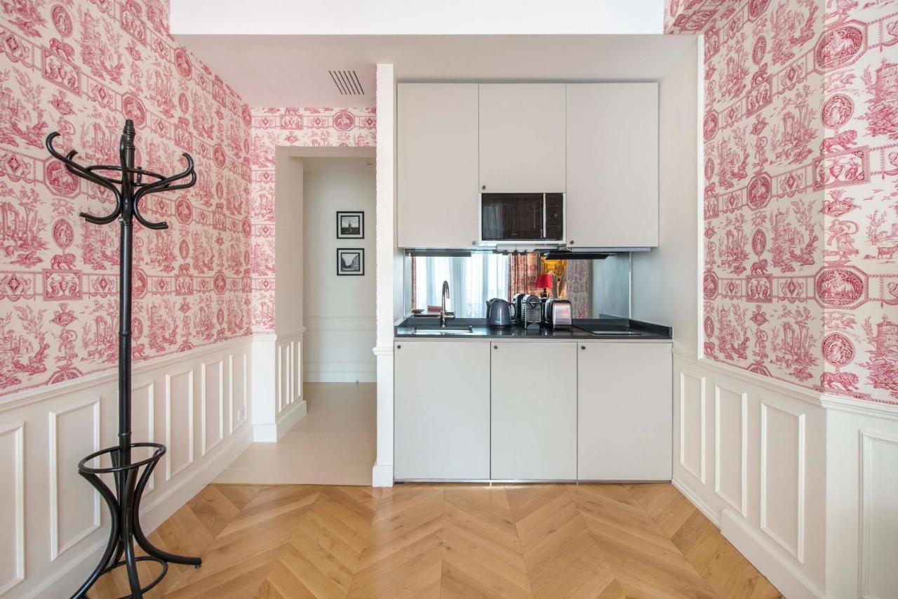 Le Beau Marais - Luxury Apartments, Air Cond, Lift Apartment Paris