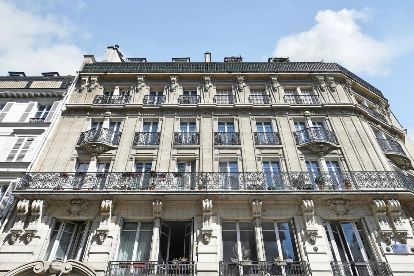 Le Beau Marais - Luxury Apartments, Air Cond, Lift *