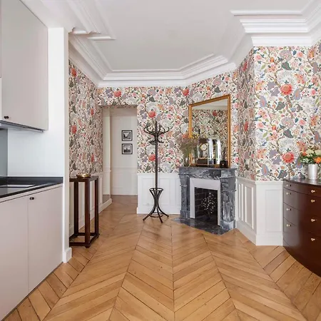 Le Beau Marais - Luxury Apartments, Air Cond, Lift Parigi