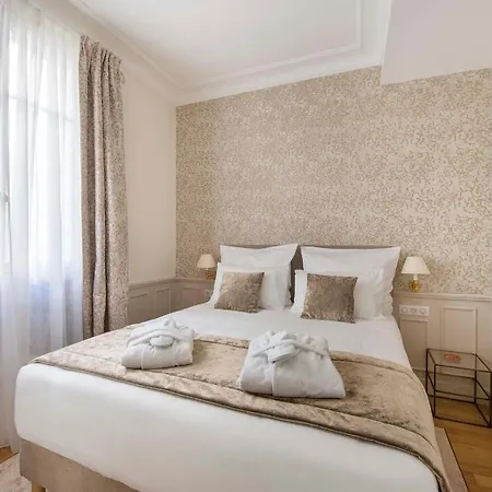Le Beau Marais - Luxury Apartments, Air Cond, Lift * Parigi