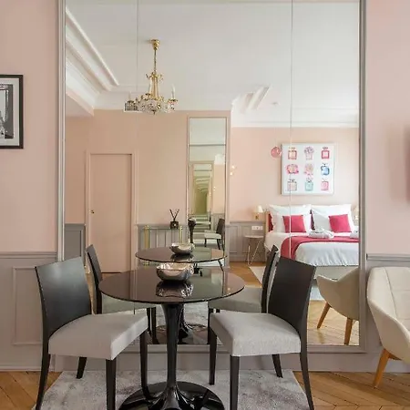Le Beau Marais - Luxury Apartments, Air Cond, Lift * Parigi