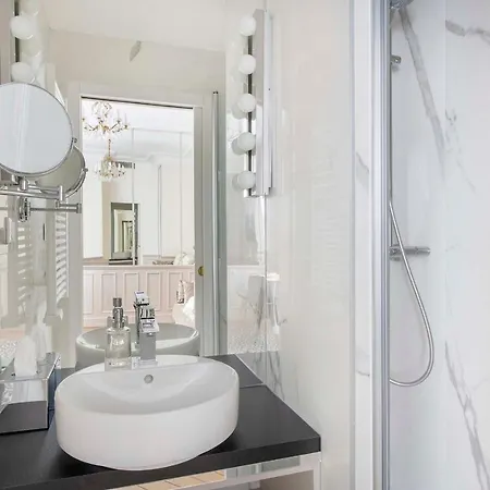 Le Beau Marais - Luxury Apartments, Air Cond, Lift * Parigi