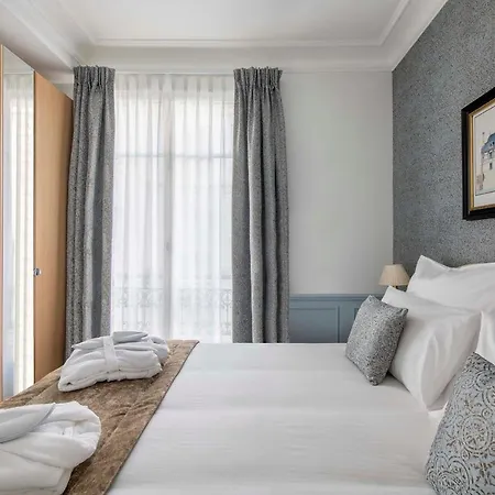 Le Beau Marais - Luxury Apartments, Air Cond, Lift Parigi